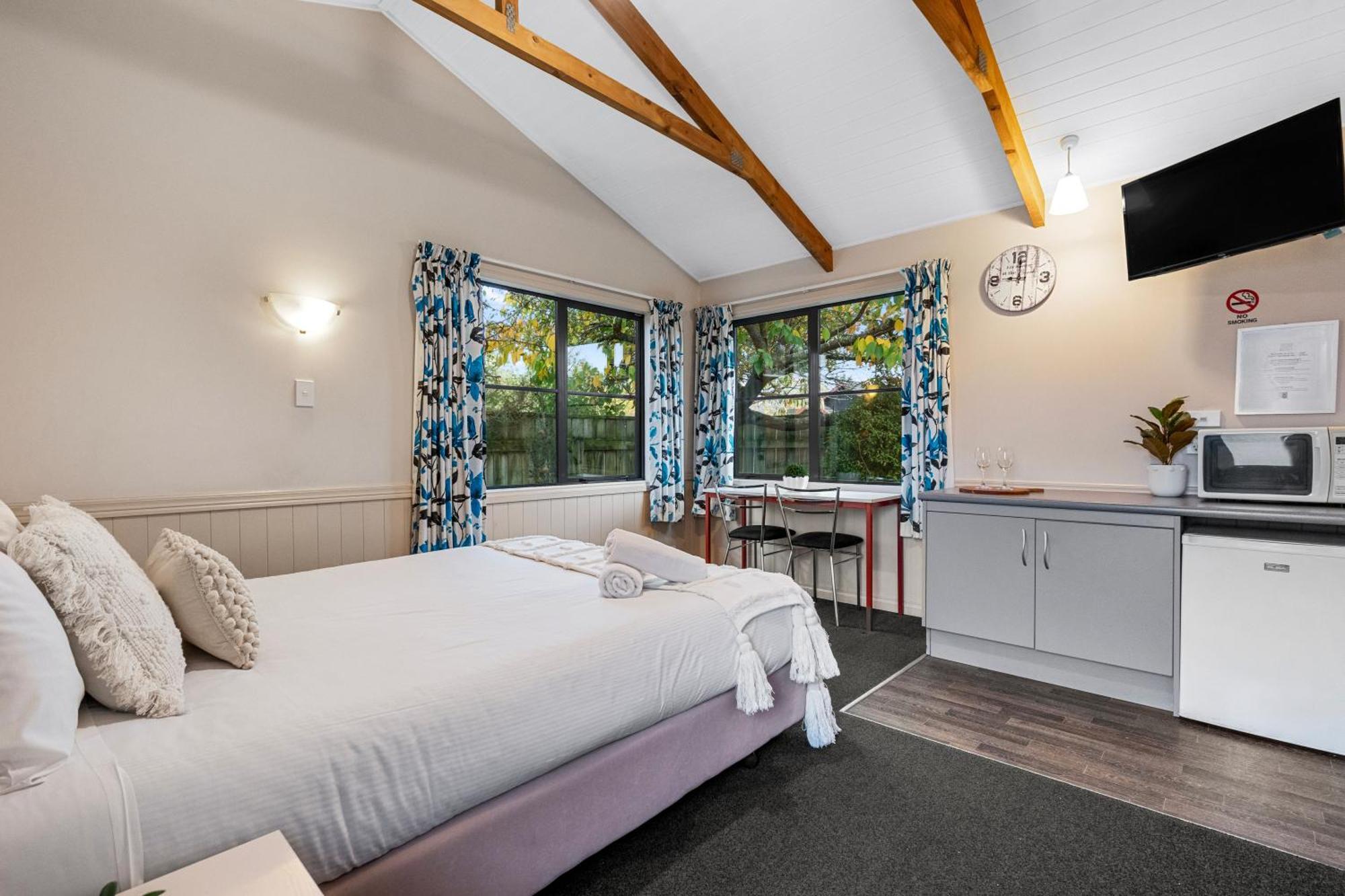 Tasman Holiday Parks - Te Anau Luaran gambar Studio